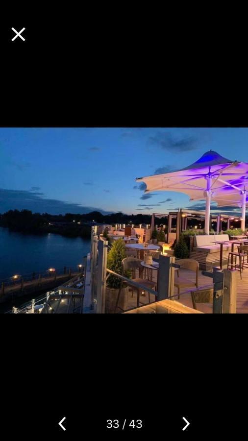 Calypso Hot Tub Breaks Tattershall Lakes Pet Friendly Экстерьер фото